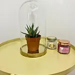 Hola