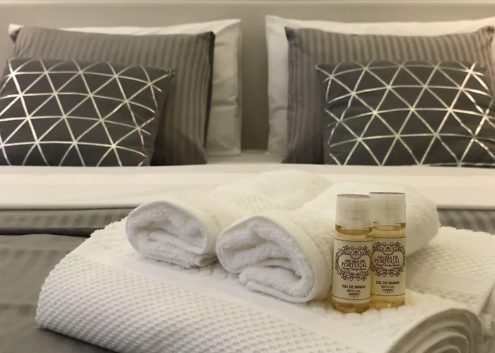 Πανσιόν Hola 4*