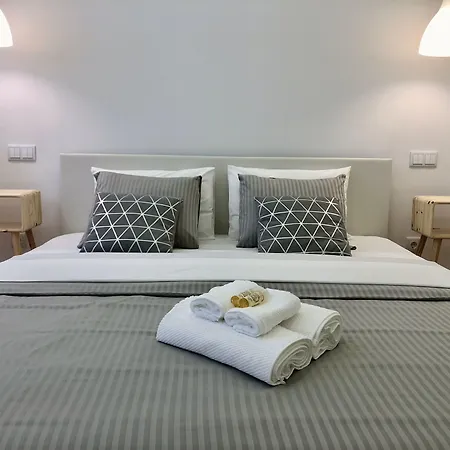 Hola Гостевой дом 4*