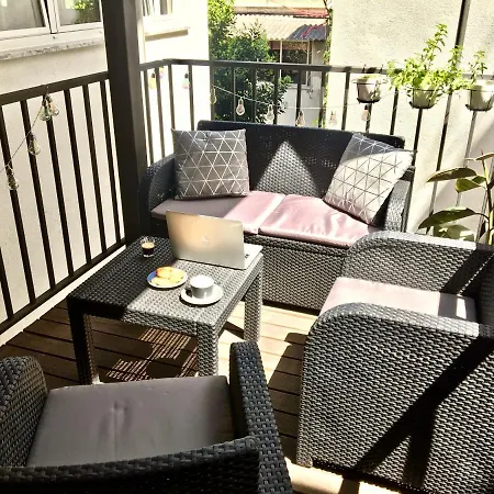 Hola Guest house 4*